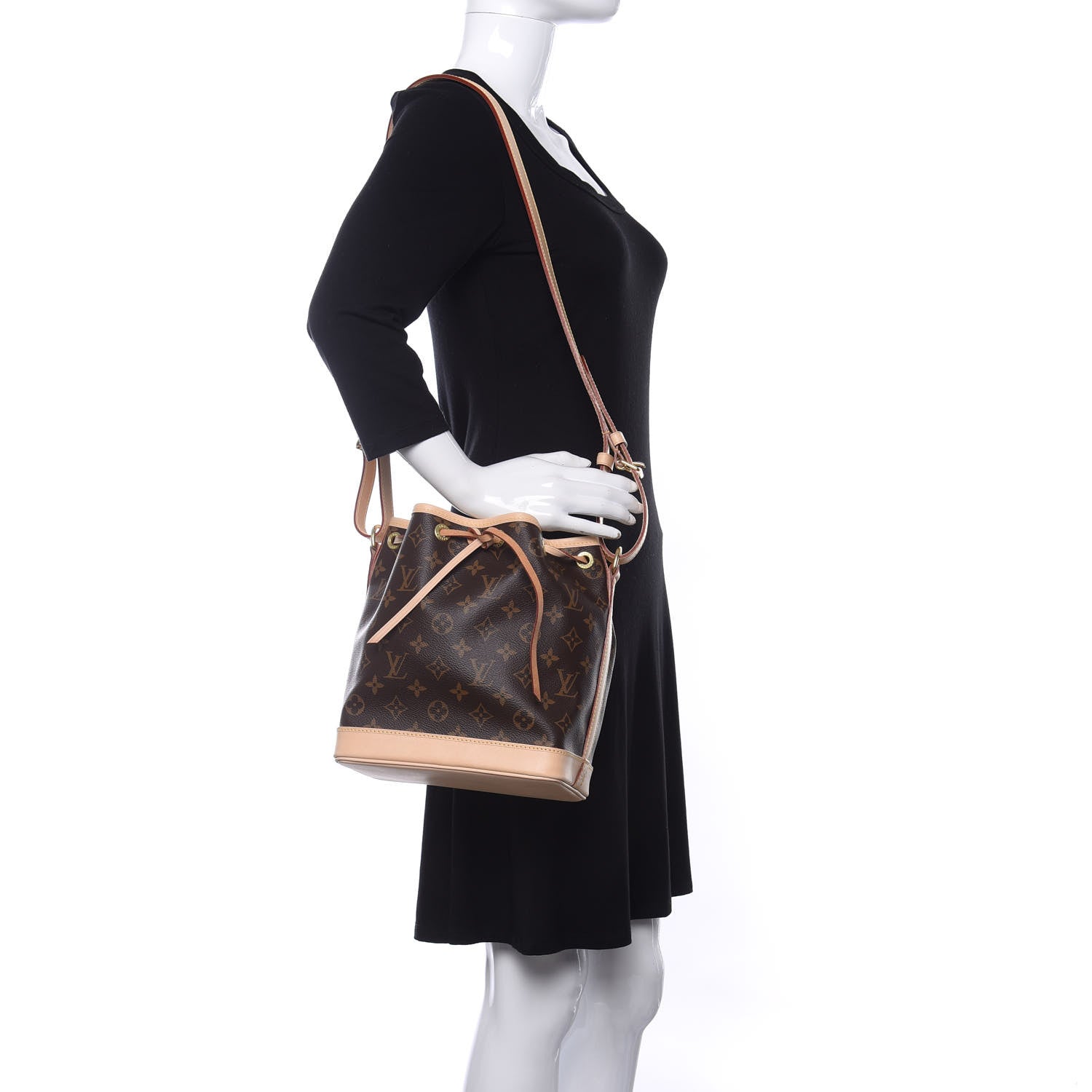 Louis Vuitton Monogram Noe BB 2 of 11