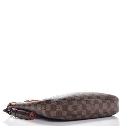 Louis Vuitton Damier Ebene South Bank Besace 4 of 7