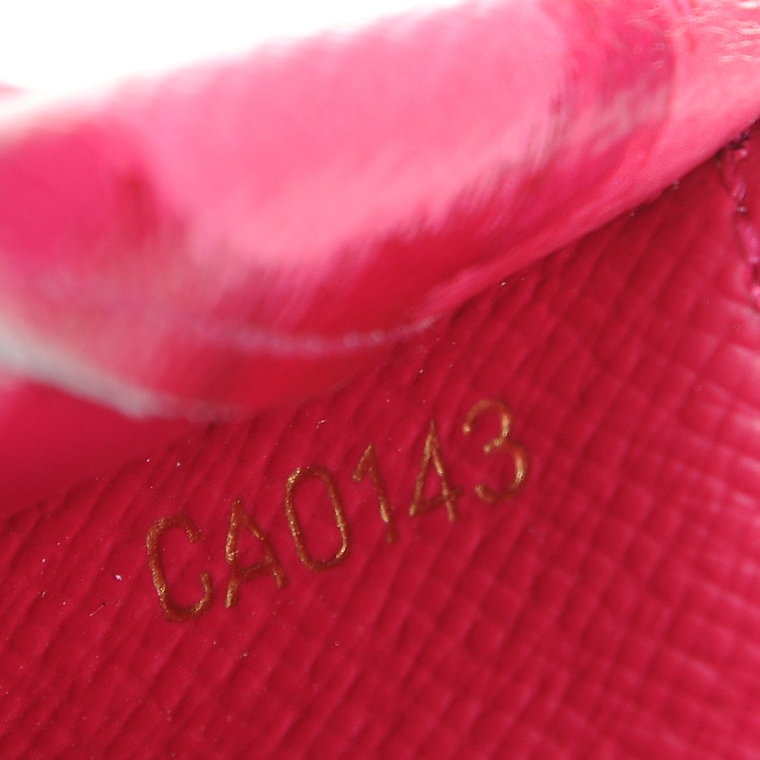 Louis Vuitton Monogram Articles de Voyage Ikat Insolite Wallet Rose Indien 9 of 9