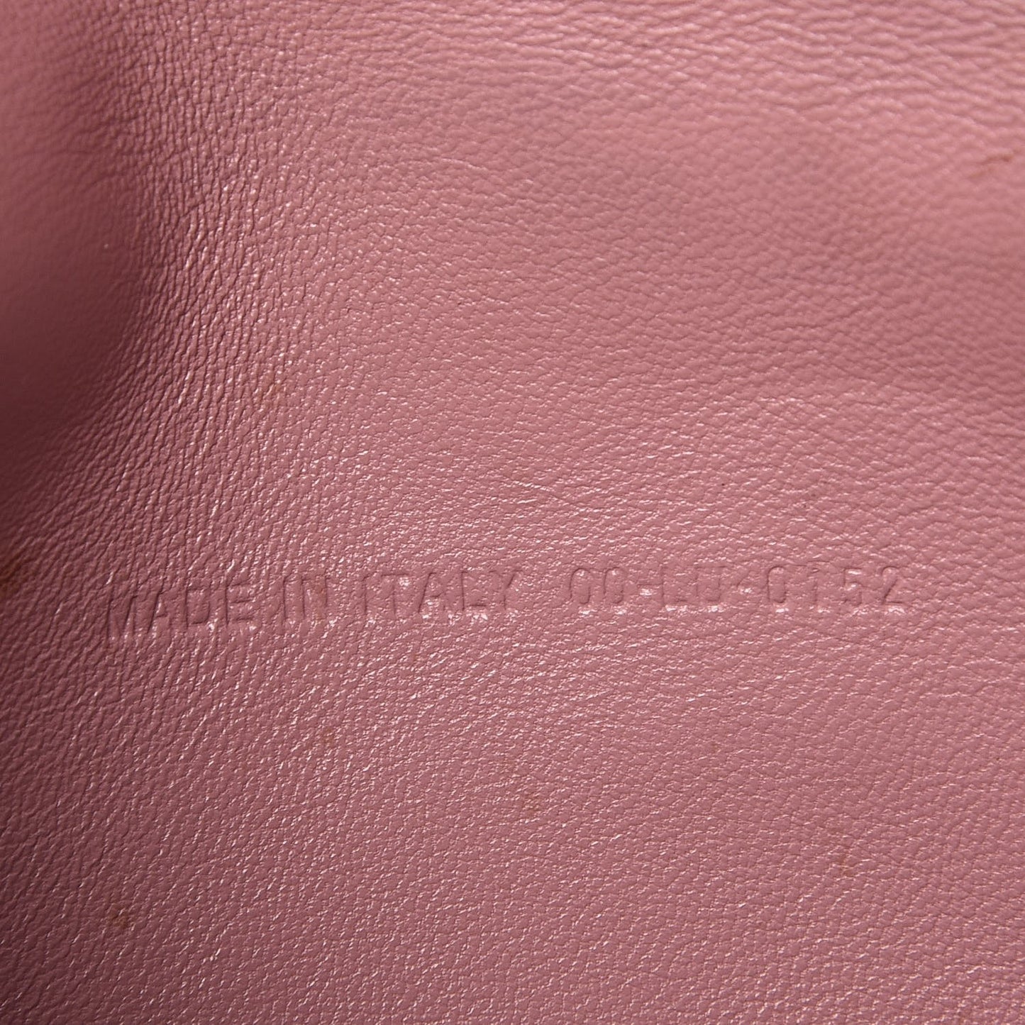 Lambskin Cannage New Lock Pouch Magnolia