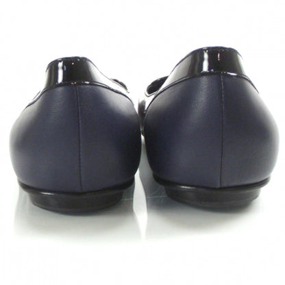 Chanel Patent Classic CC Flats 40 Navy/Black 3 of 11
