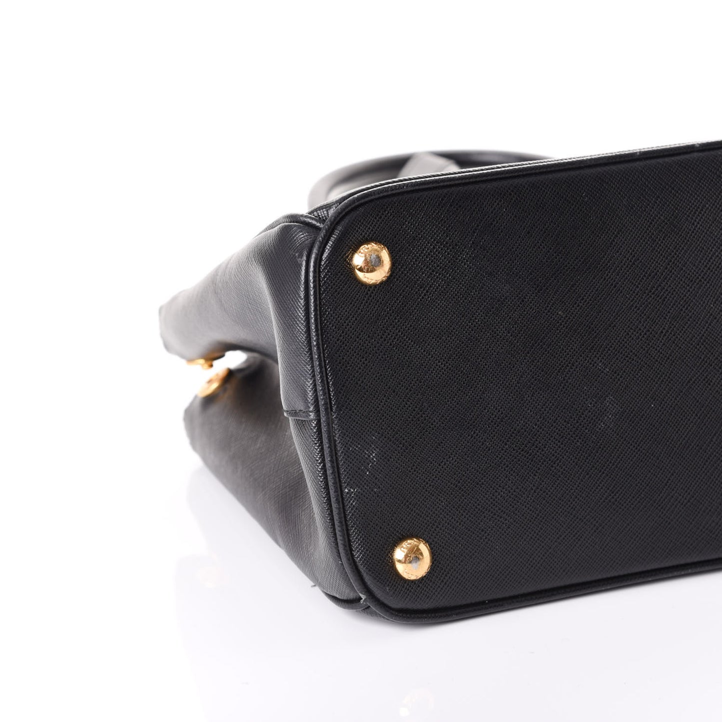 Saffiano Medium Galleria Double Zip Tote Black