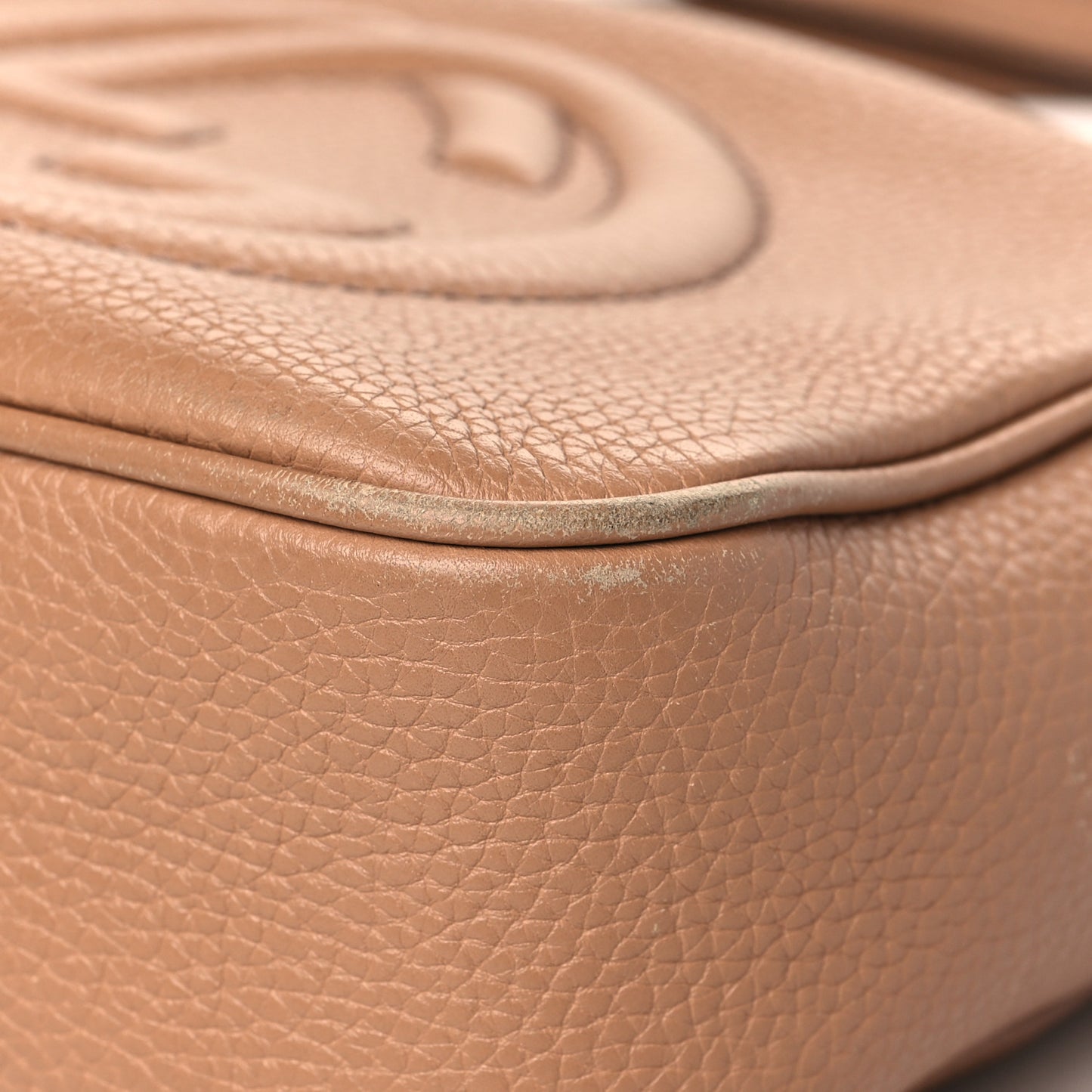 Pebbled Calfskin Small Soho Disco Bag Camelia