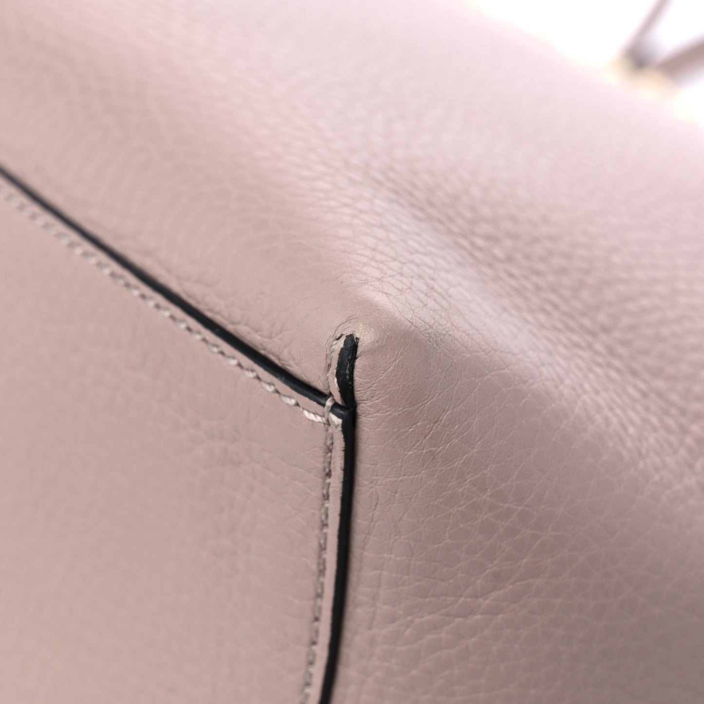 Grained Calfskin Rockstud Shoulder Tote Poudre