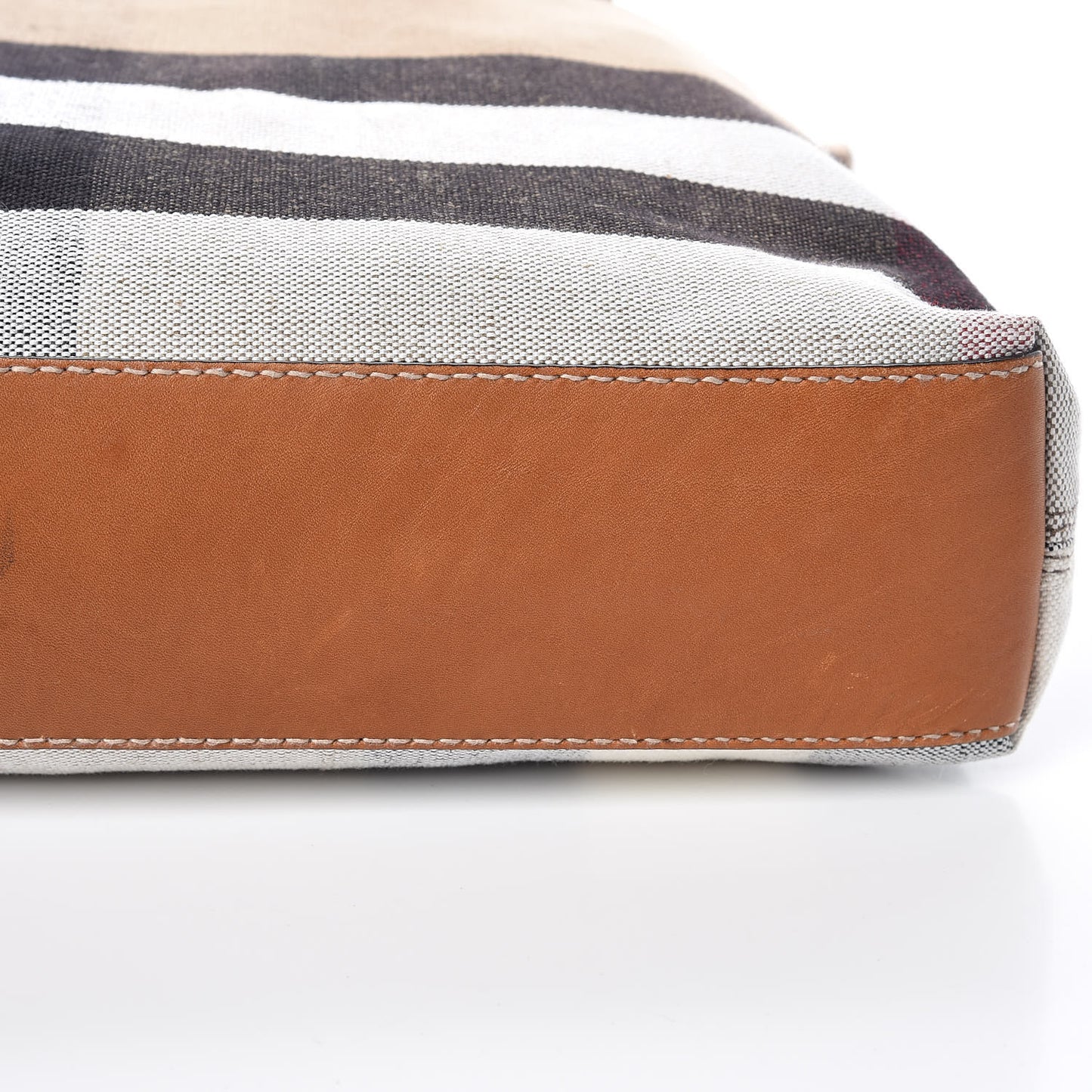 Canvas Mega Check Medium Tottenham Brit Tote Saddle Brown