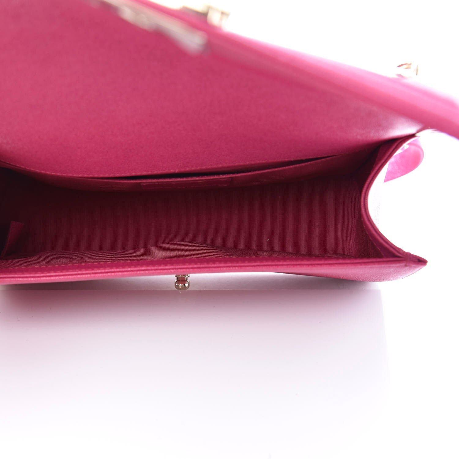 Chanel Caviar Quilted Medium Boy Flap Fuchsia 5 of 10