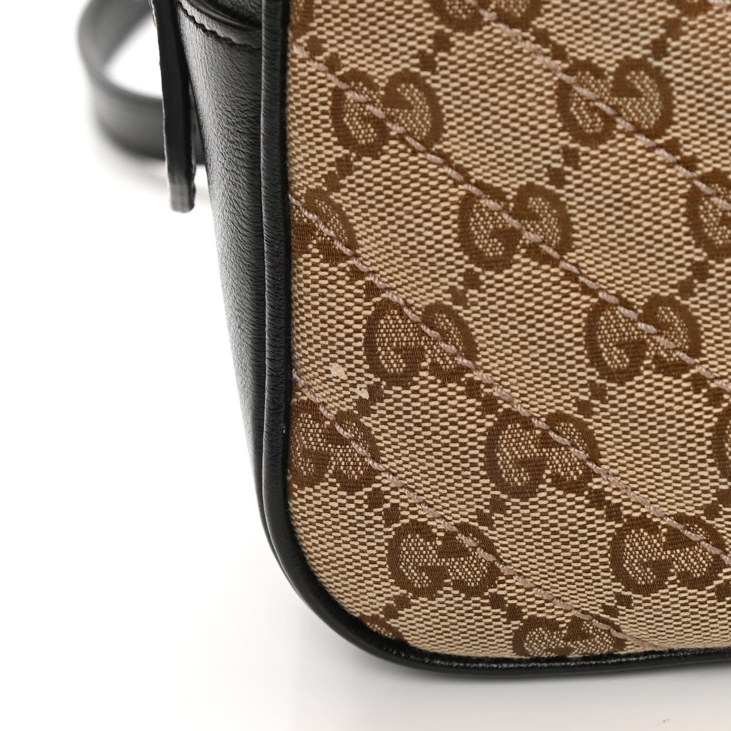 Monogram Matelasse Diagonal Small GG Marmont Chain Shoulder Bag Beige Black