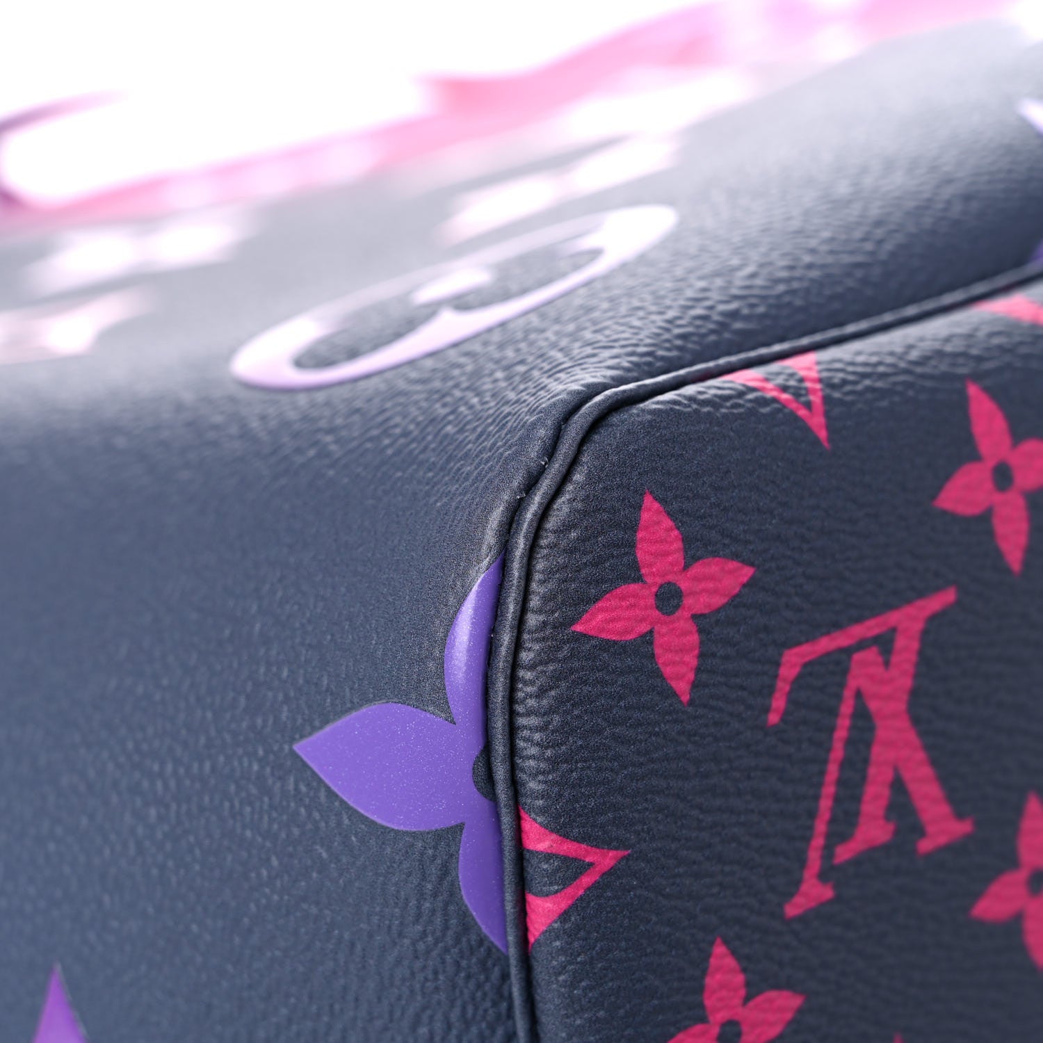 Louis Vuitton Monogram Giant Spring In The City Neverfull MM Midnight Fuchsia 9 of 10