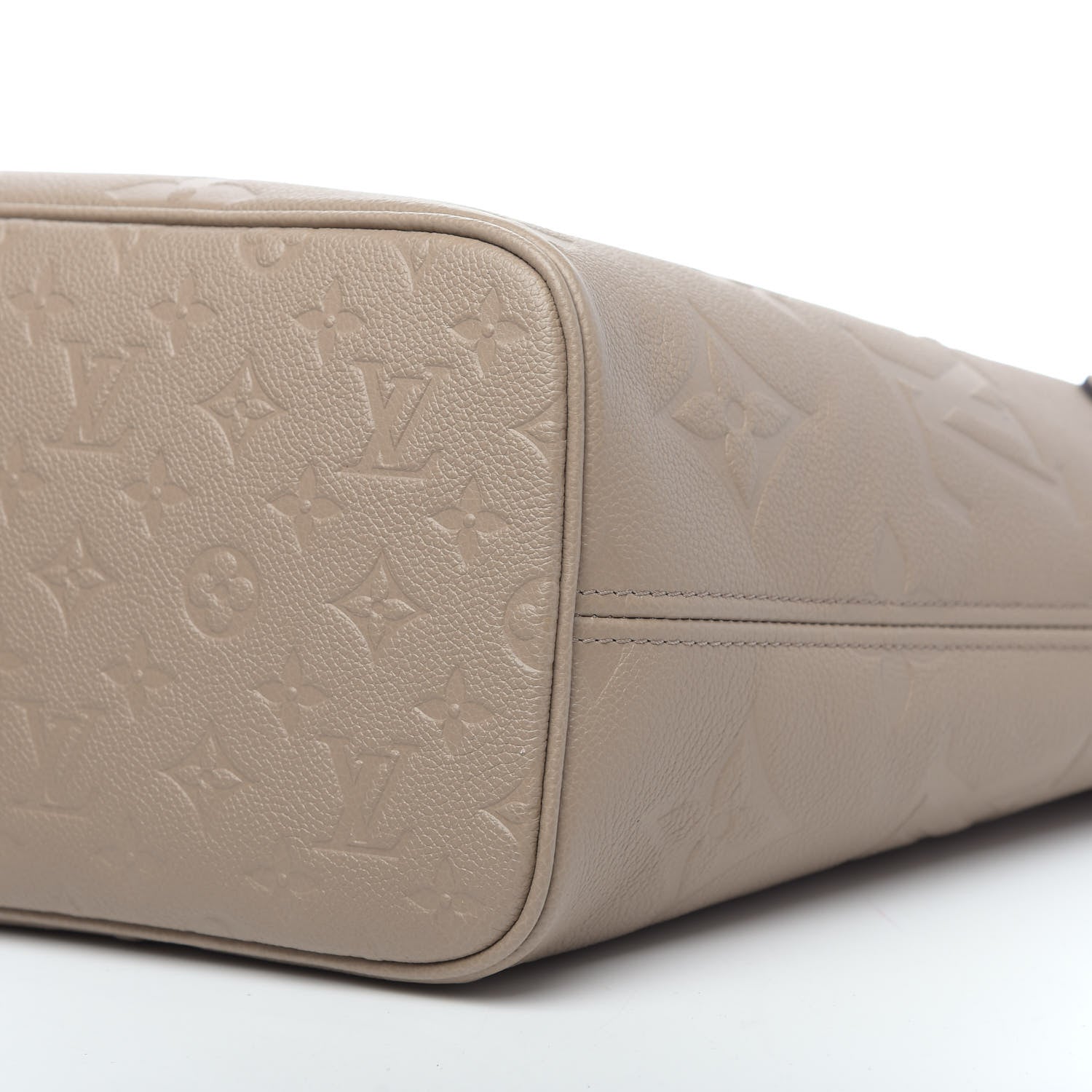 Louis Vuitton Empreinte Monogram Giant Neverfull MM Tourterelle 9 of 9