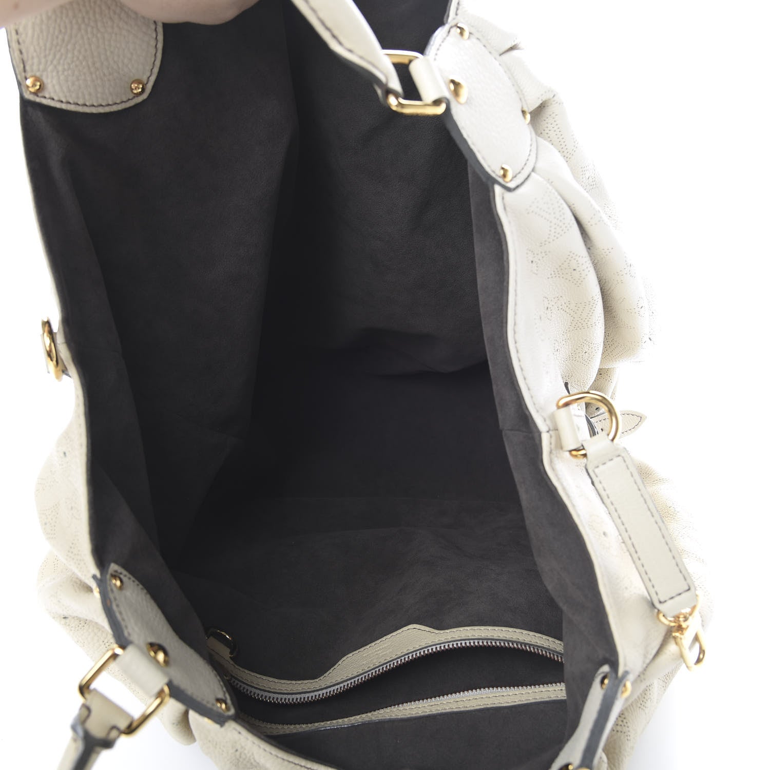Louis Vuitton Mahina XL Ivory 4 of 12