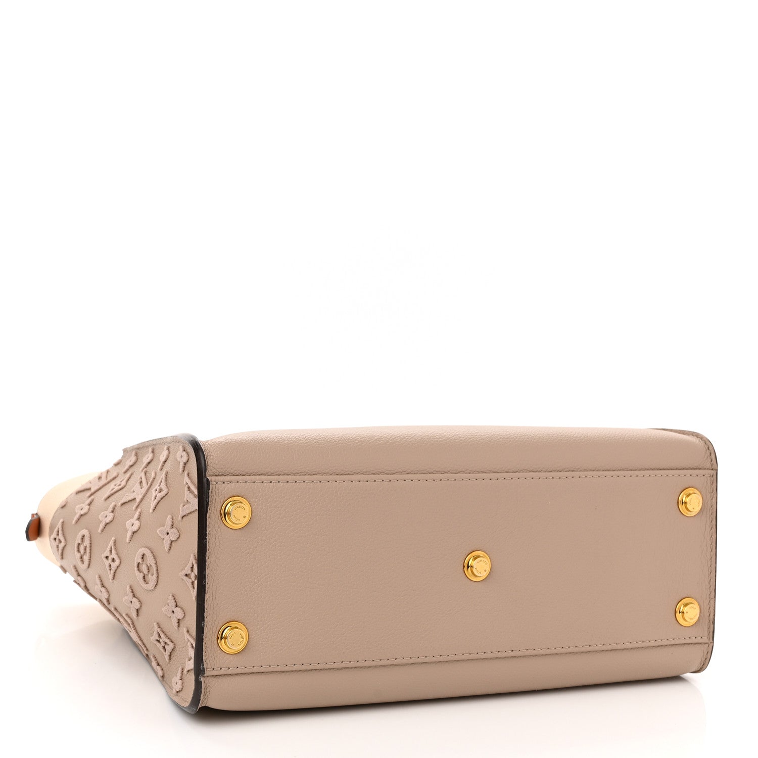 Louis Vuitton Calfskin Monogram Tufting On My Side Galet 4 of 10