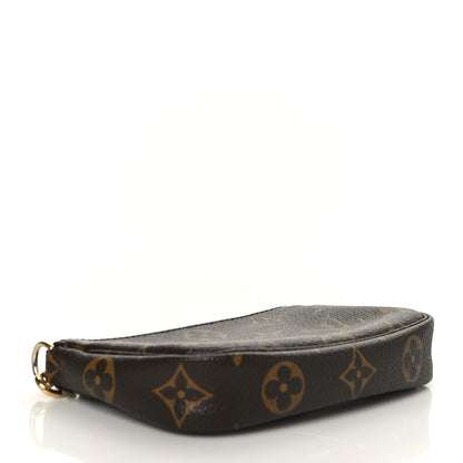 Louis Vuitton Monogram Mini Pochette Accessories 4 of 8