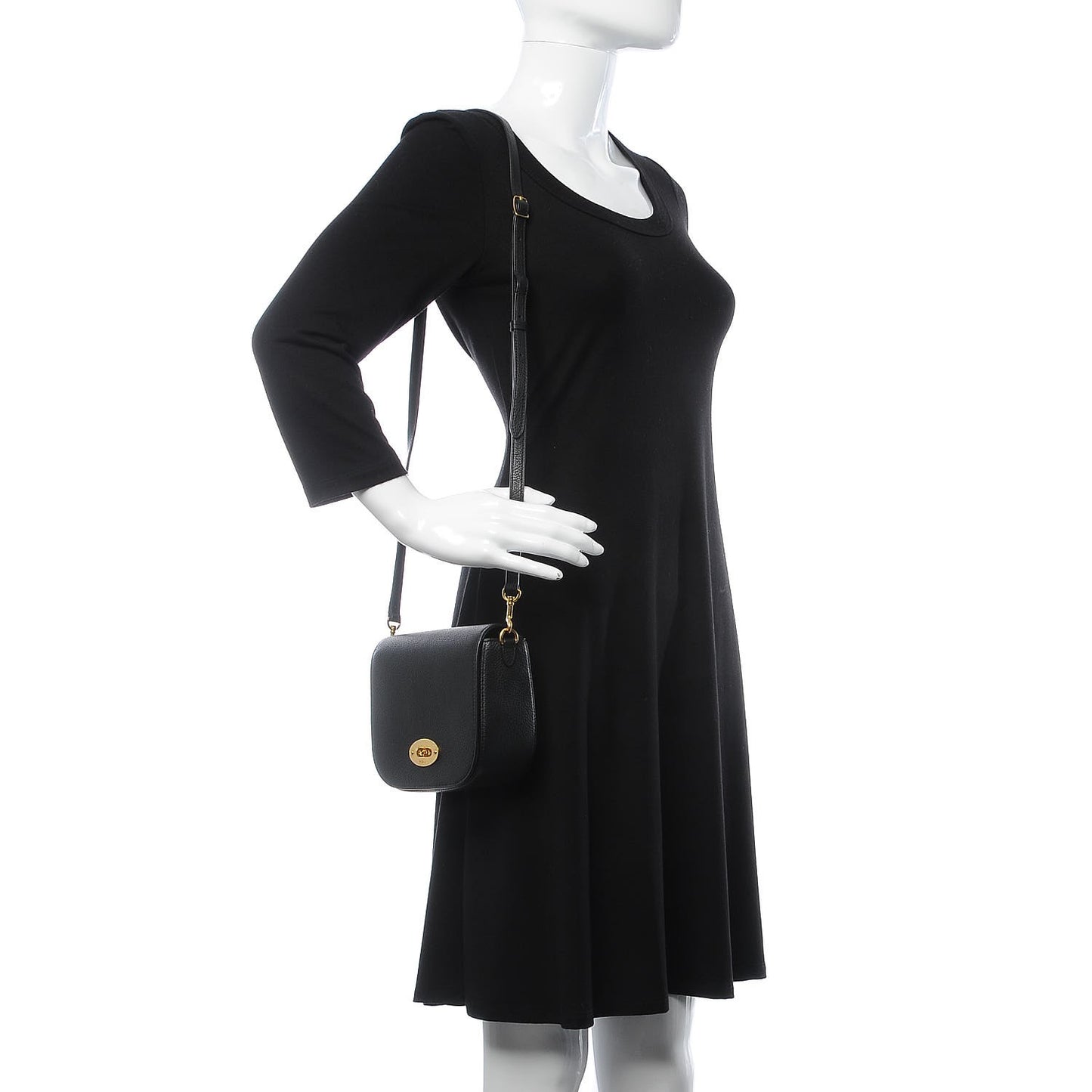 Small Classic Grain Calfskin Small Darley Satchel Black