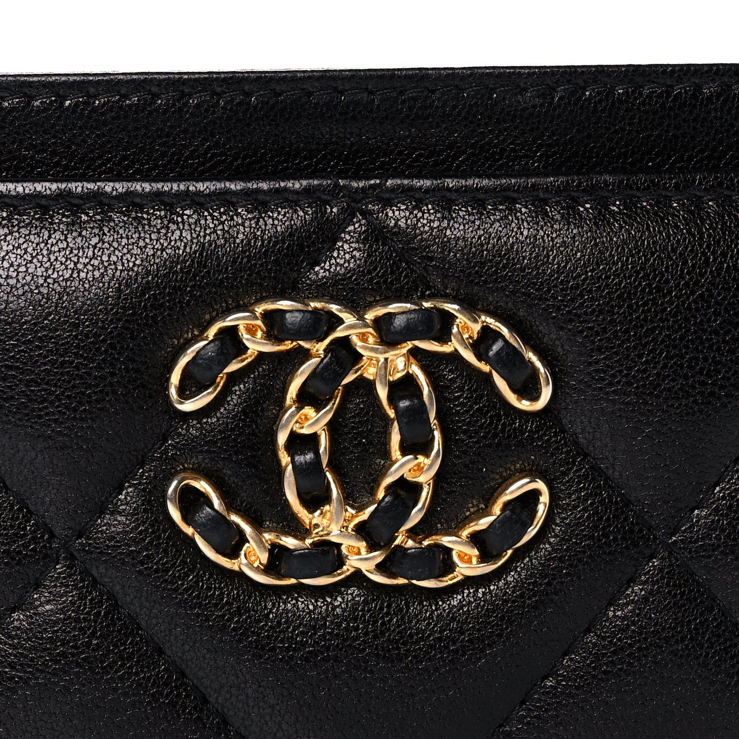 Shiny Goatskin Quilted Chanel 19 Card Holder Black