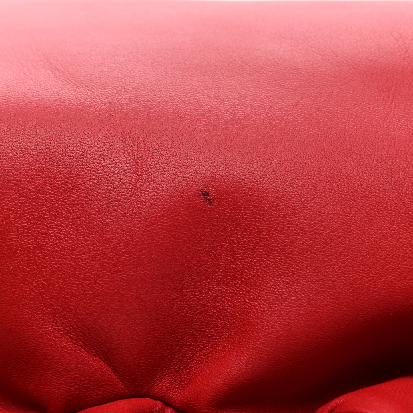 Lambskin Cloud Clutch Flamma