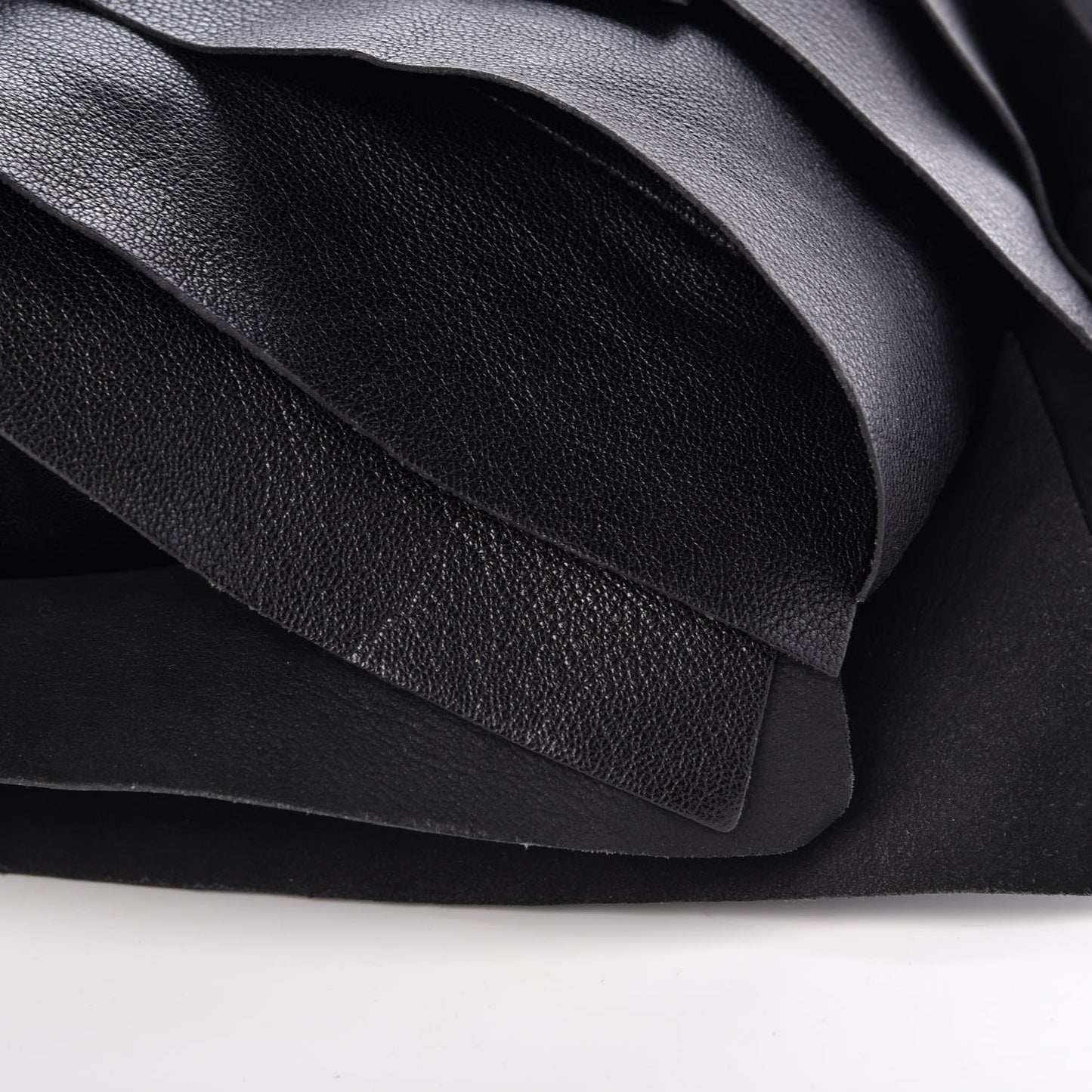 Chevre Leather Ruffle Saint Tropez Black