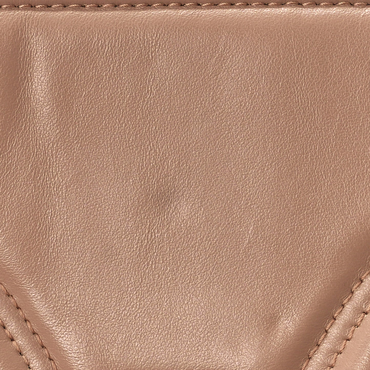 Calfskin Matelasse Small GG Marmont Shoulder Bag Porcelain Rose