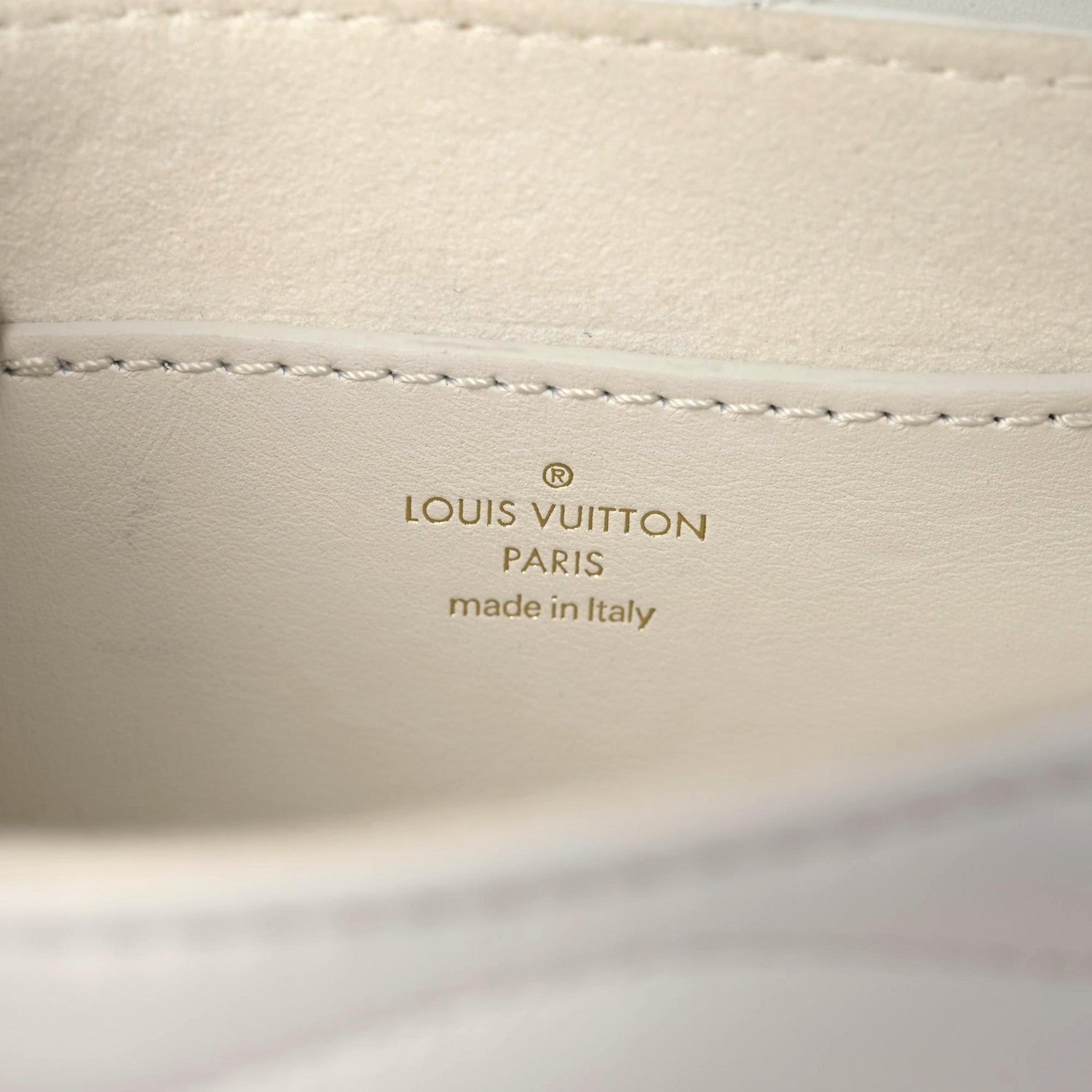 Louis Vuitton Calfskin New Wave Multi Pochette Snow 12 of 14