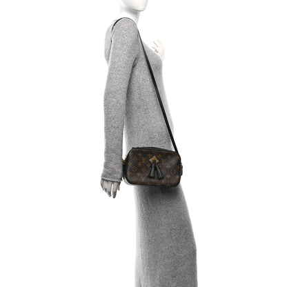 Louis Vuitton Monogram Saintonge Black 2 of 10