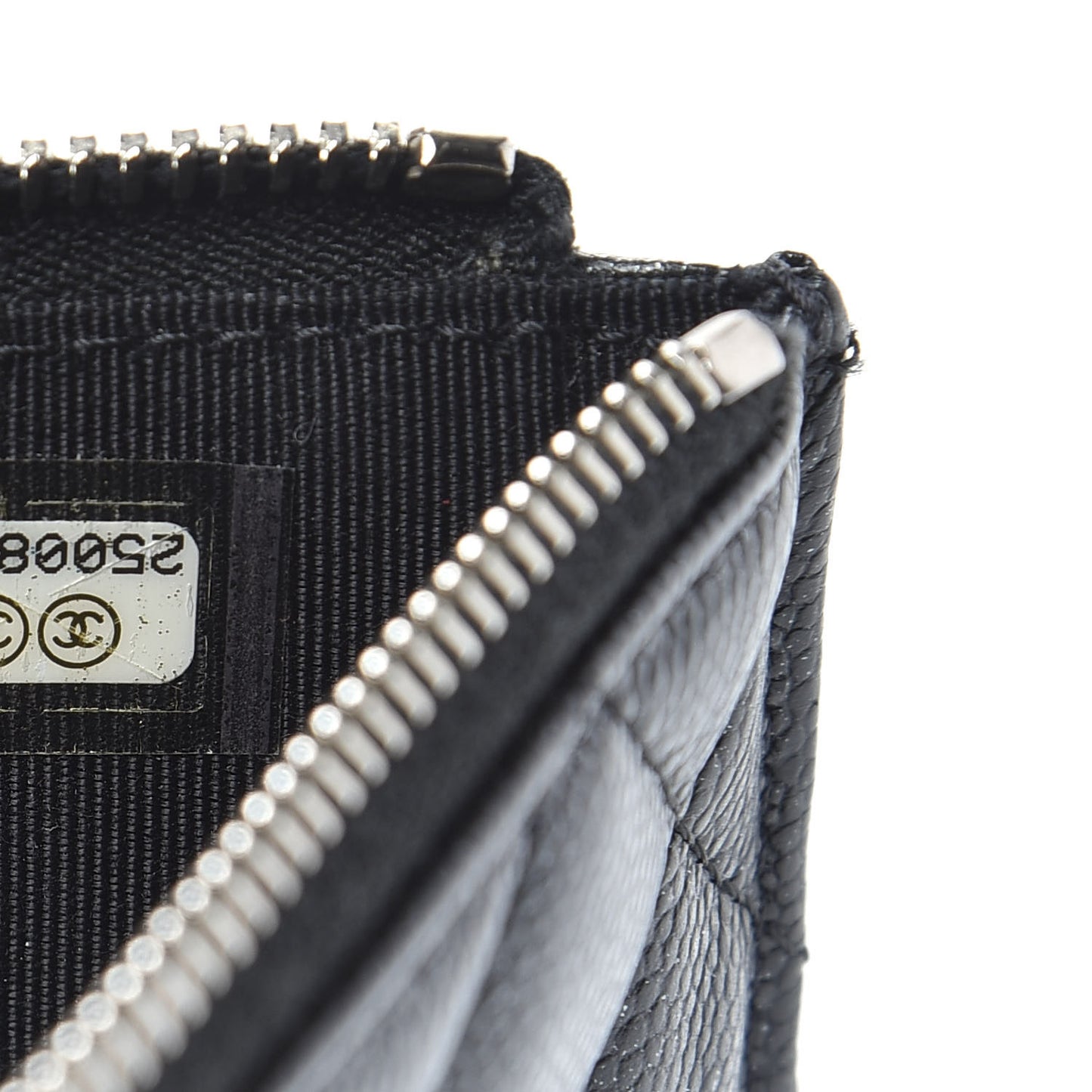 Iridescent Caviar Quilted Classic Zip Pouch Black
