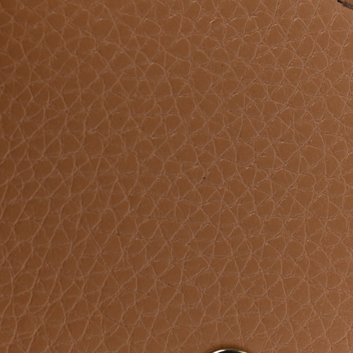 Gucci Pebbled Calfskin Soho Compact Flap Wallet Camelia 8 of 9