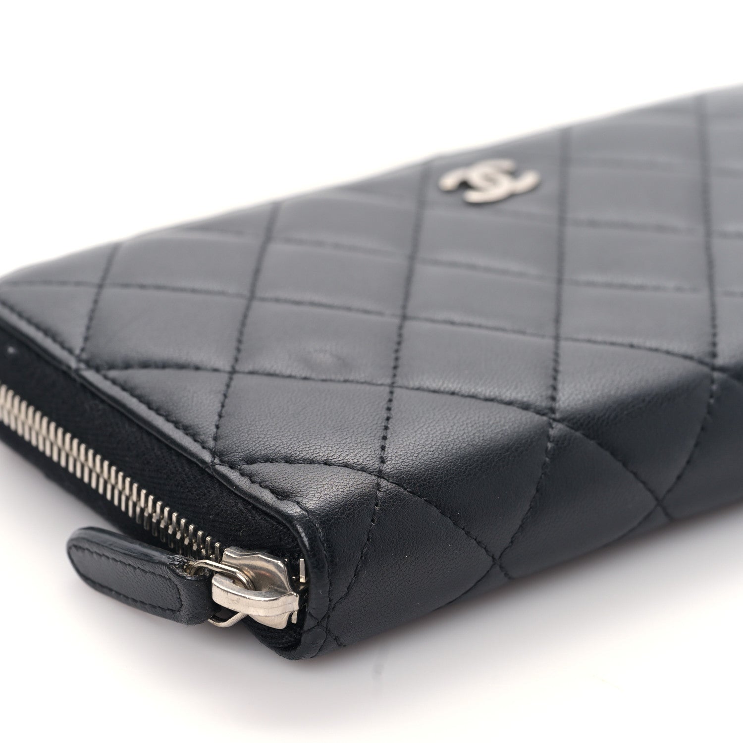Chanel Lambskin Quilted Large Gusset Zip Around Wallet Black 9 of 10