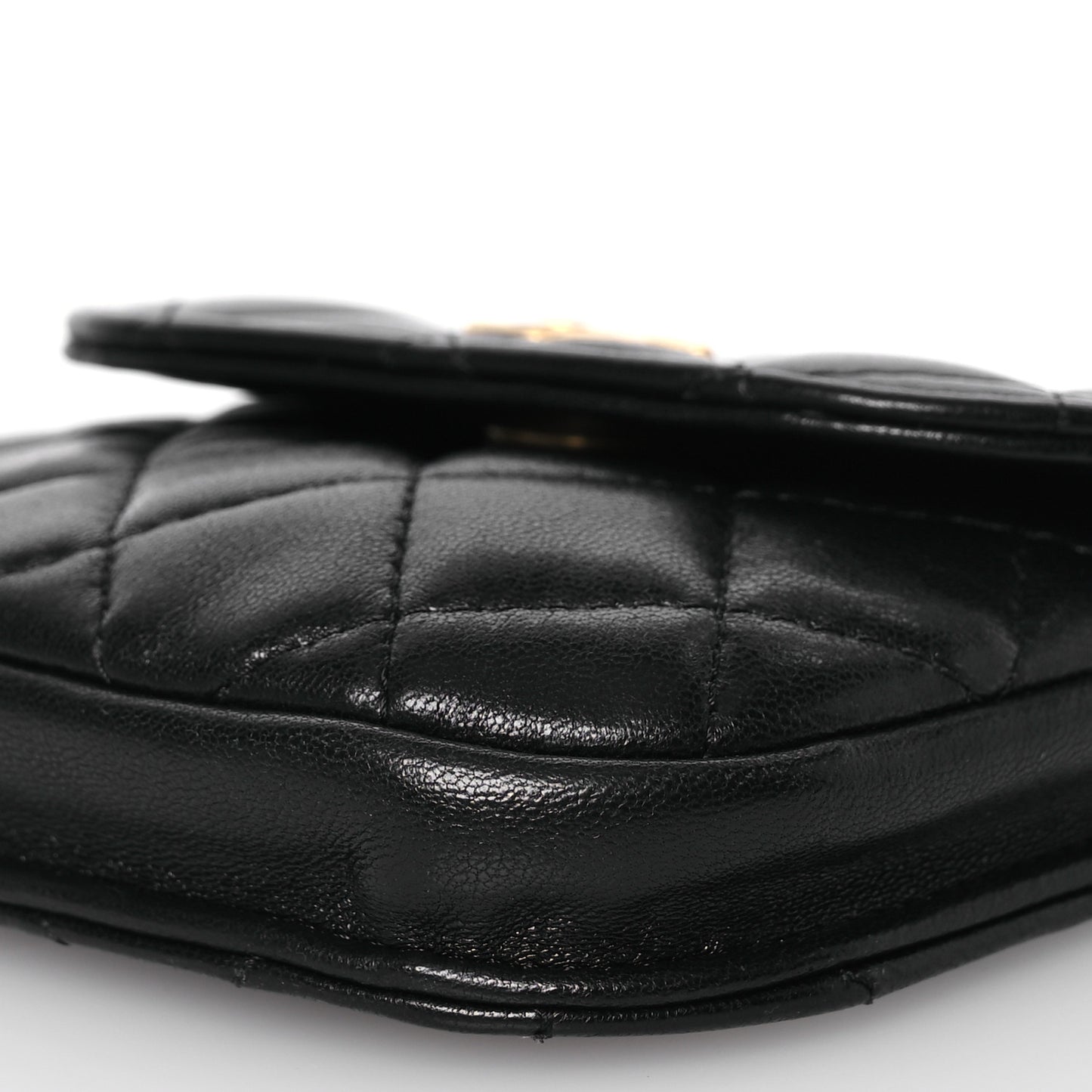 Lambskin Quilted Pearl Crush Waist Bag Black