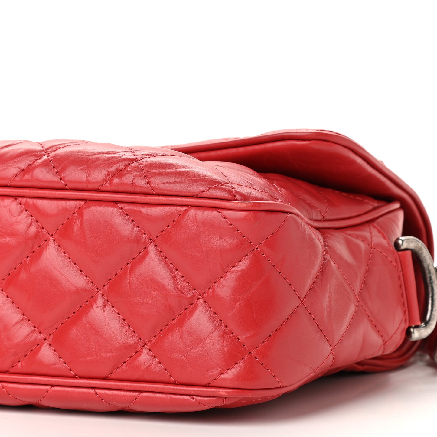 Crumpled Calfskin Quilted Medium Casual Rock Flap Red