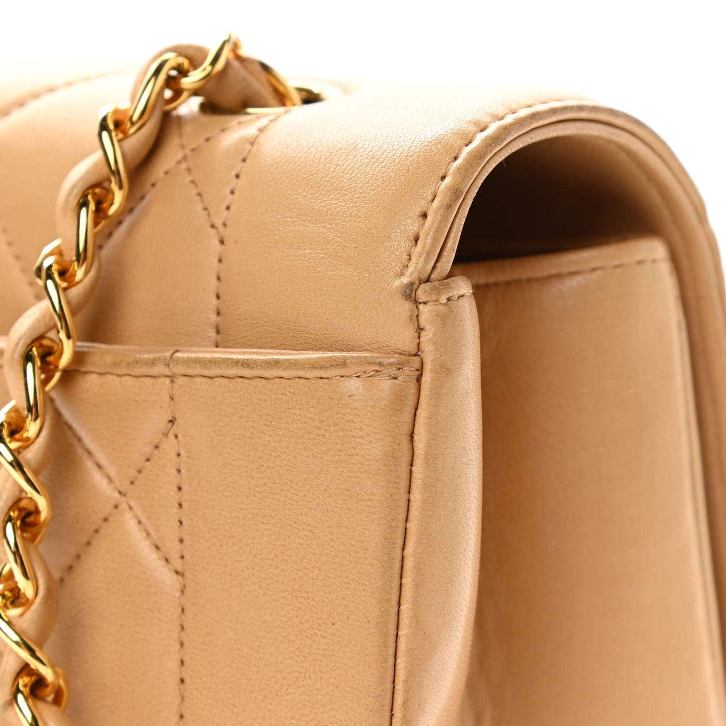 Lambskin Quilted Medium Single Flap Beige