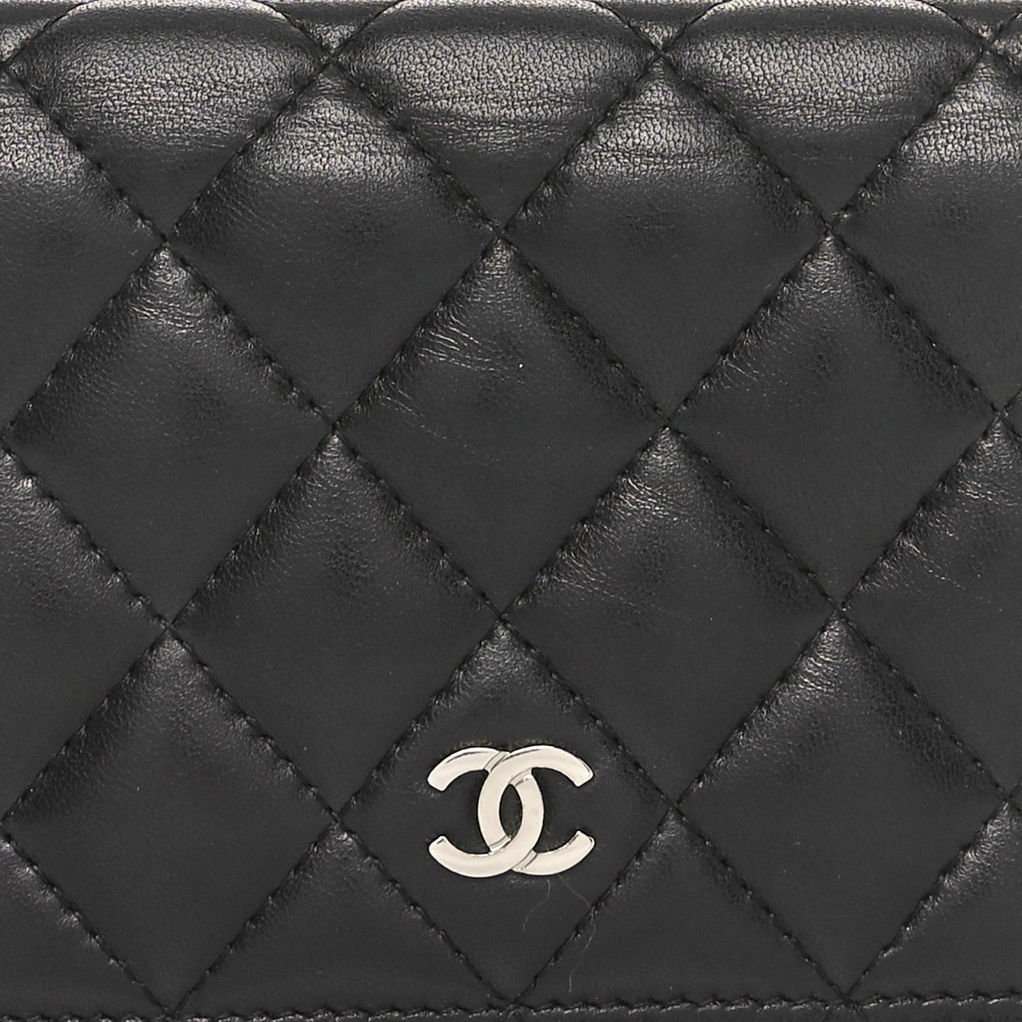 Lambskin Quilted Yen Wallet Black