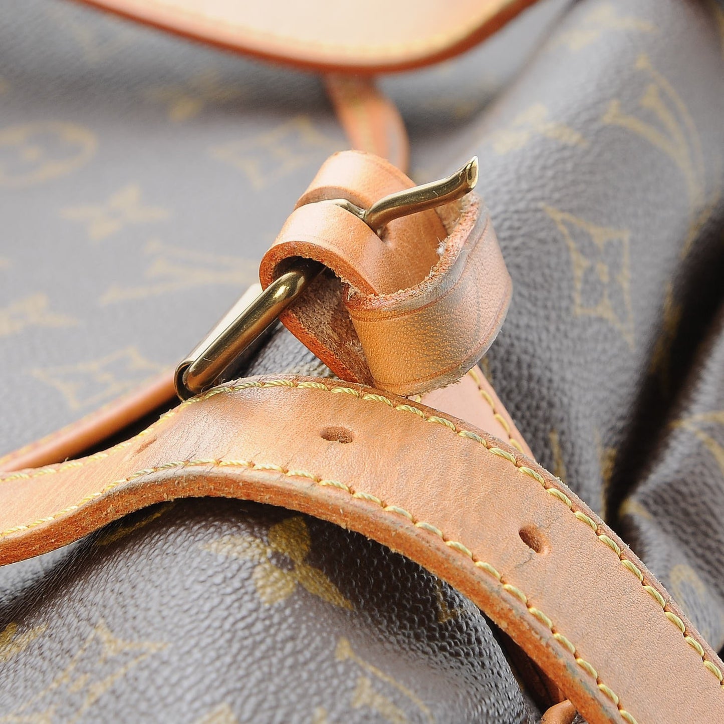 Monogram Saumur 43