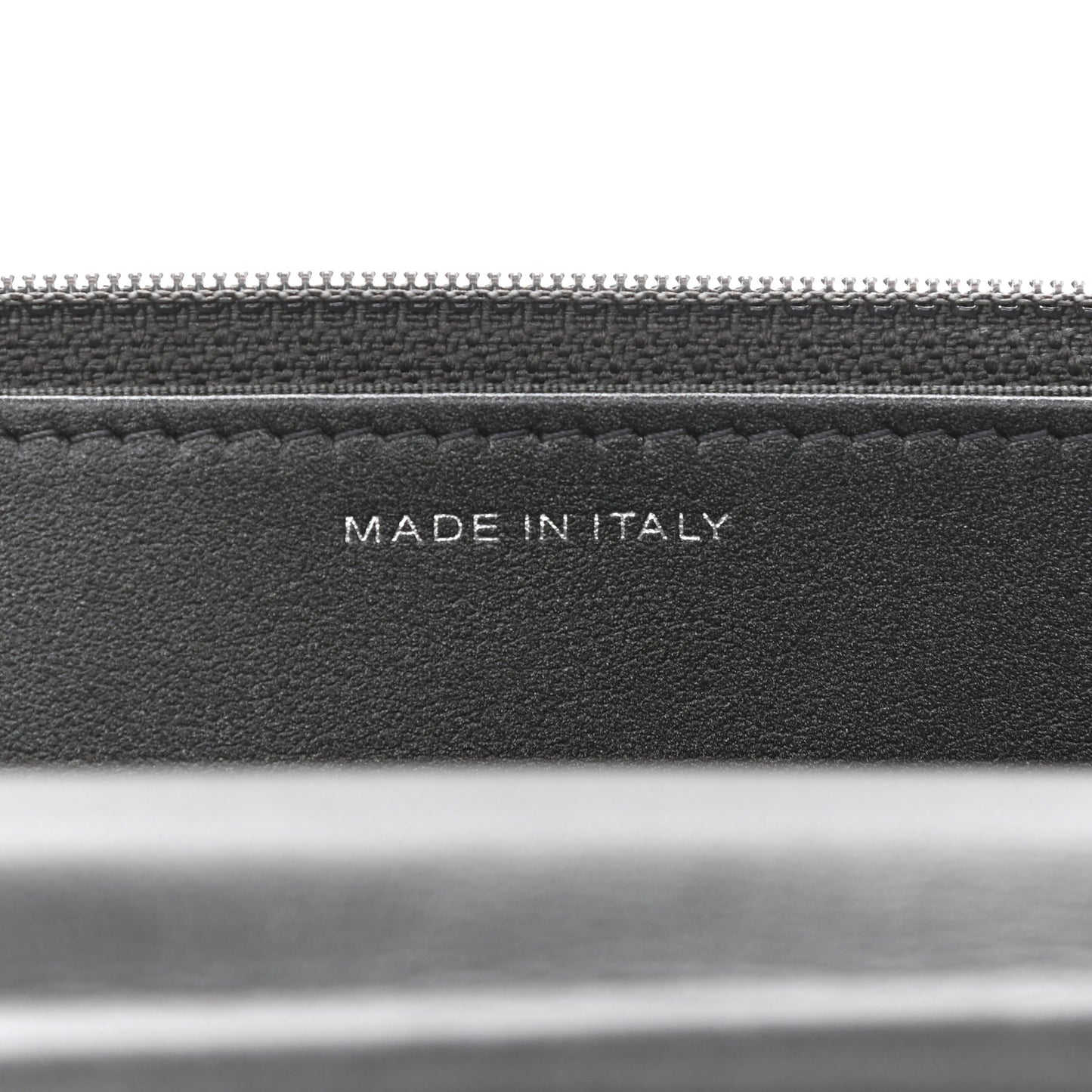 Goatskin Camellia Embossed Wallet On Chain WOC Grey