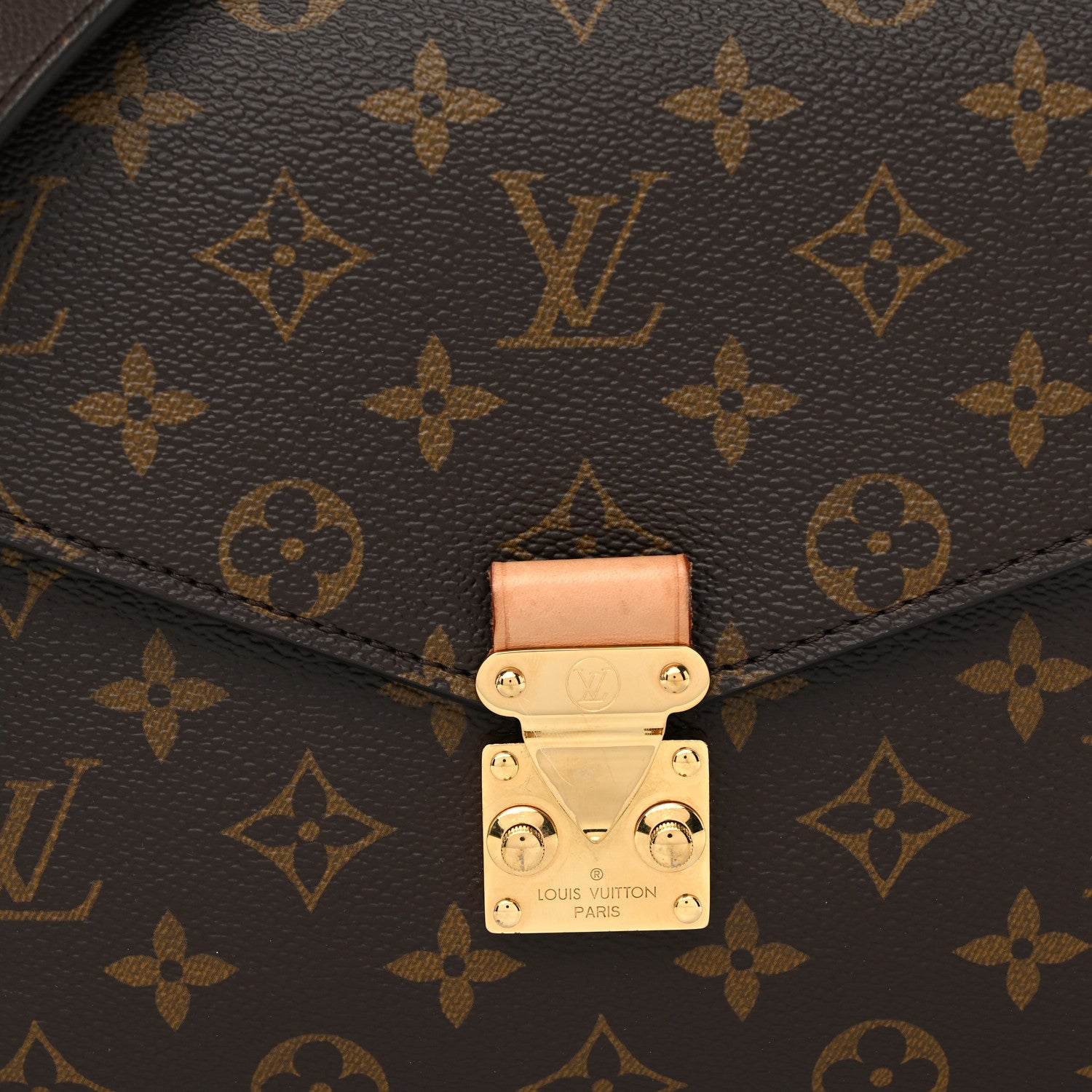 Louis Vuitton Monogram Pochette Metis 7 of 10