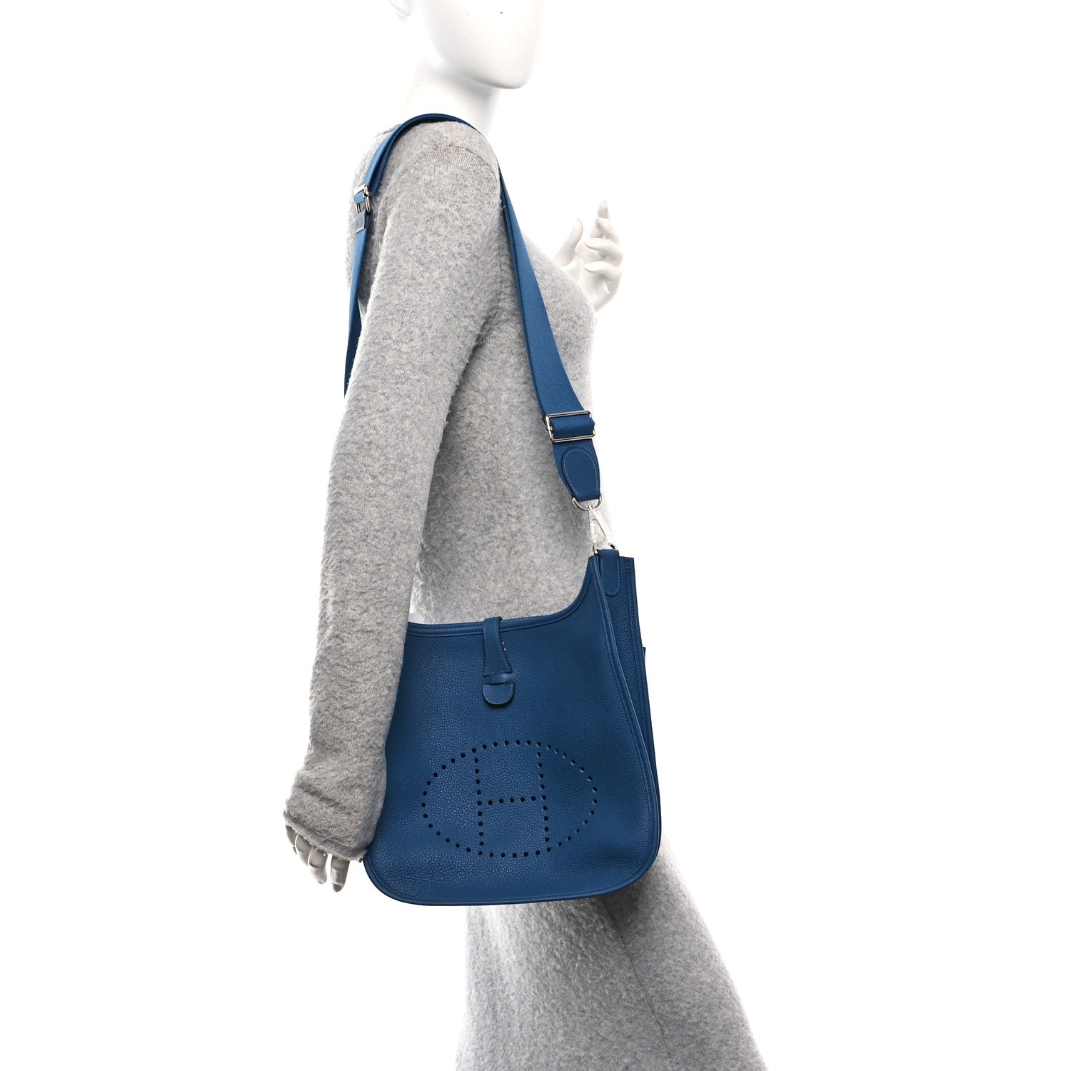 Hermes Taurillon Clemence Evelyne III PM Deep Blue 2 of 11