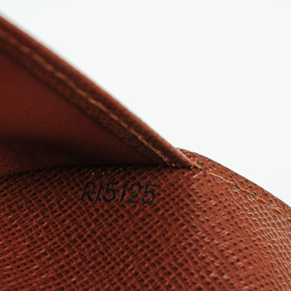 Louis Vuitton Monogram Medium Ring Agenda Cover 7 of 7