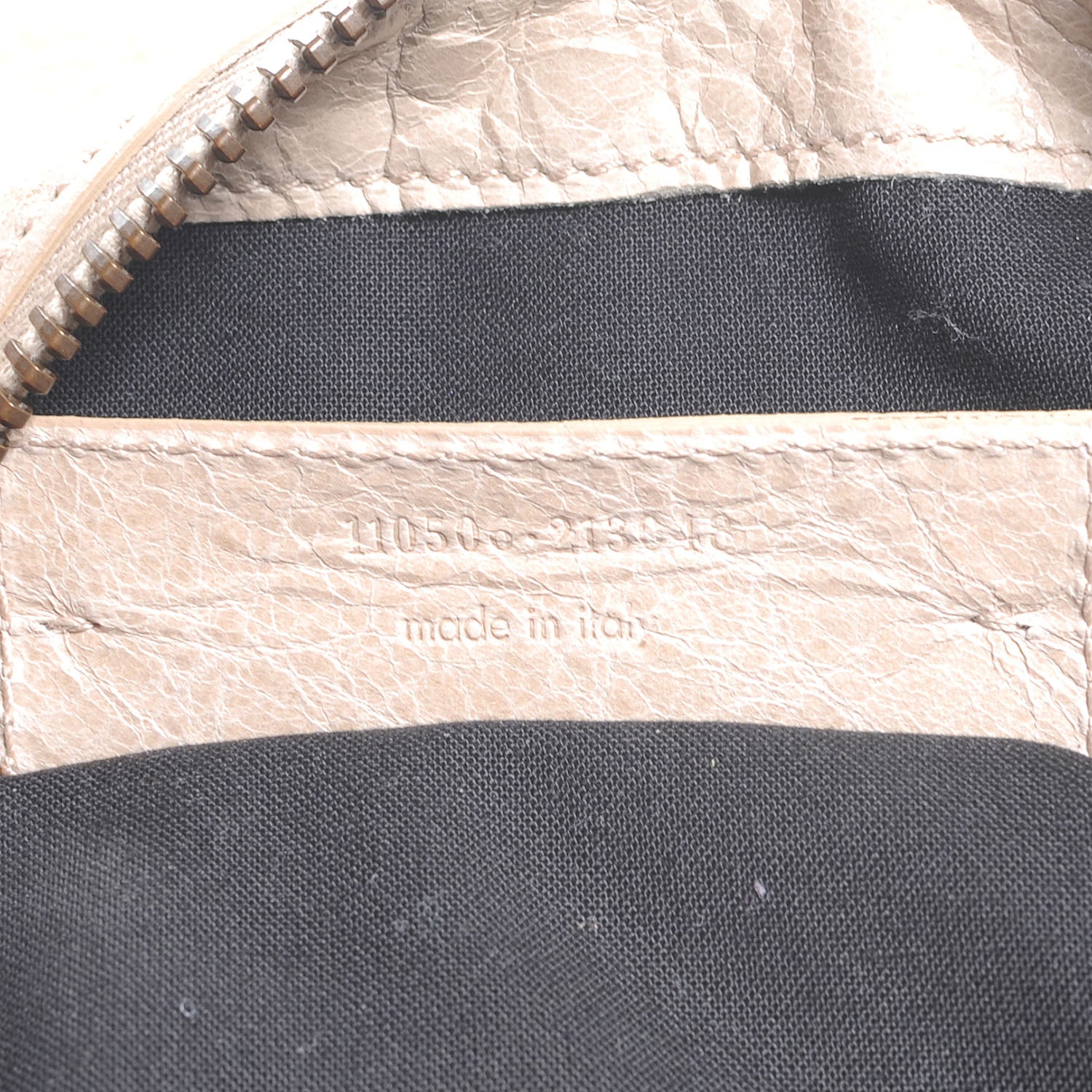 Balenciaga Agneau Weekender Praline 7 of 7