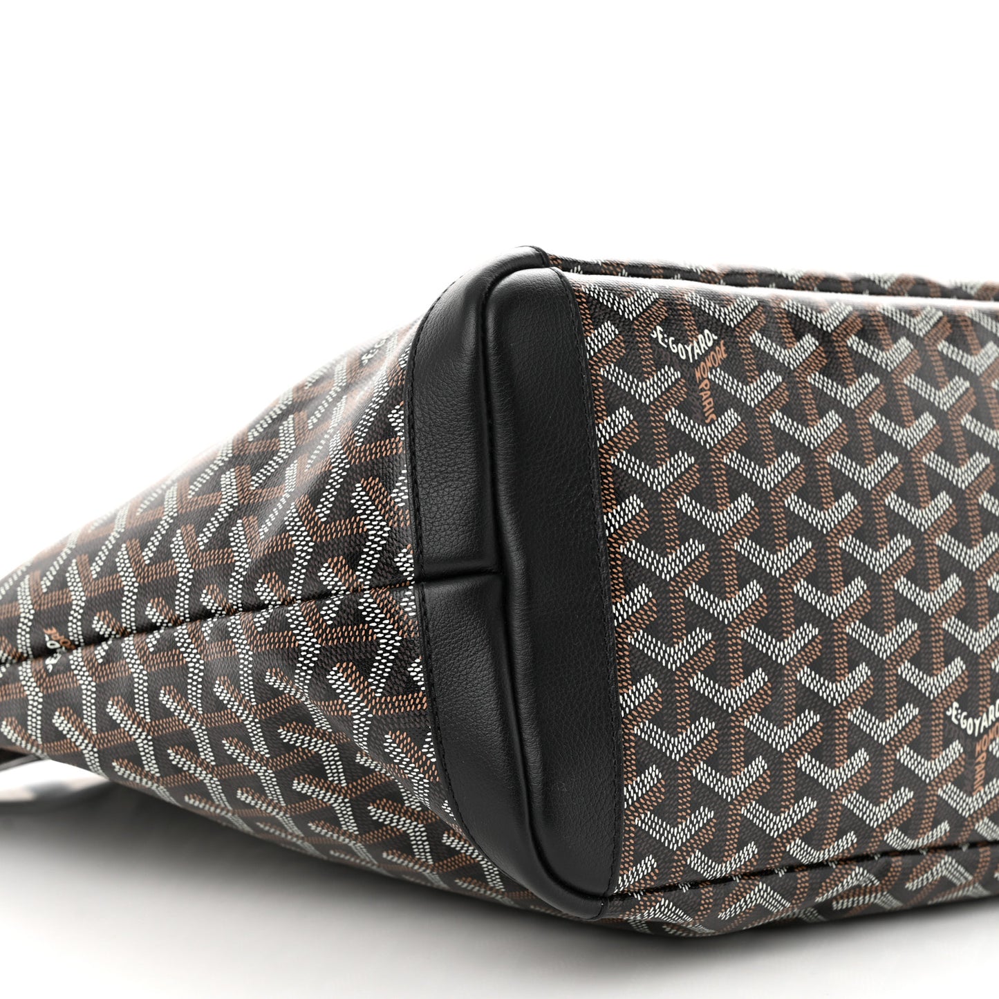 Goyardine Artois MM Black