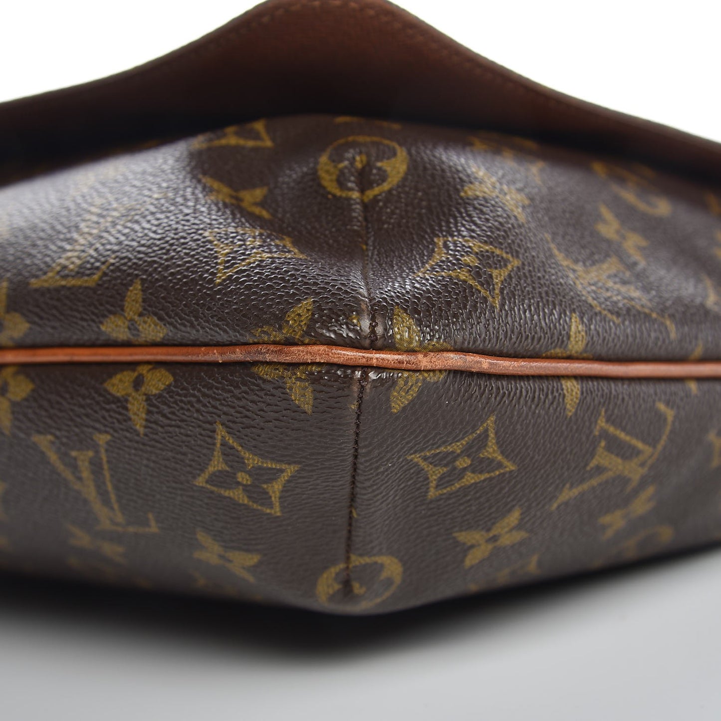 Monogram Musette GM