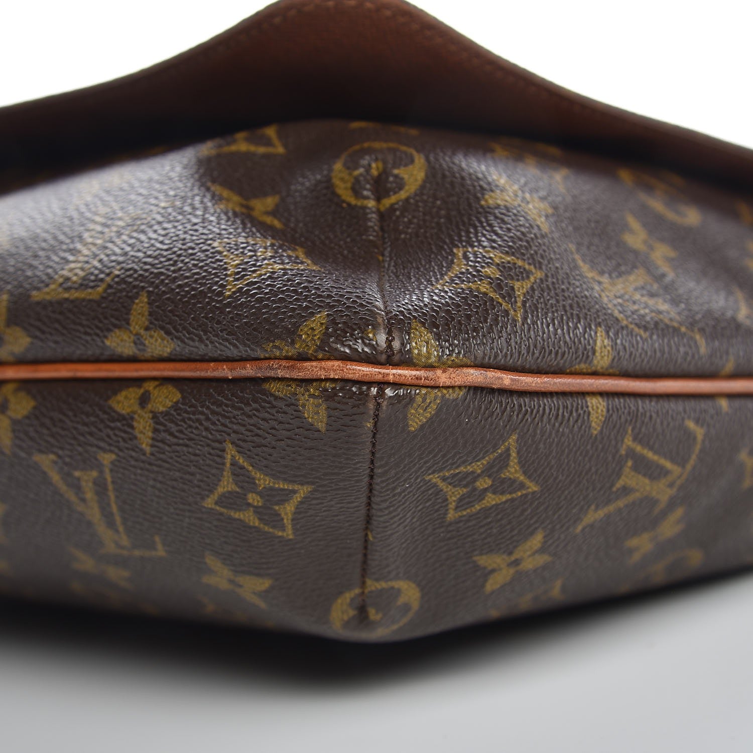 Louis Vuitton Monogram Musette GM 9 of 19