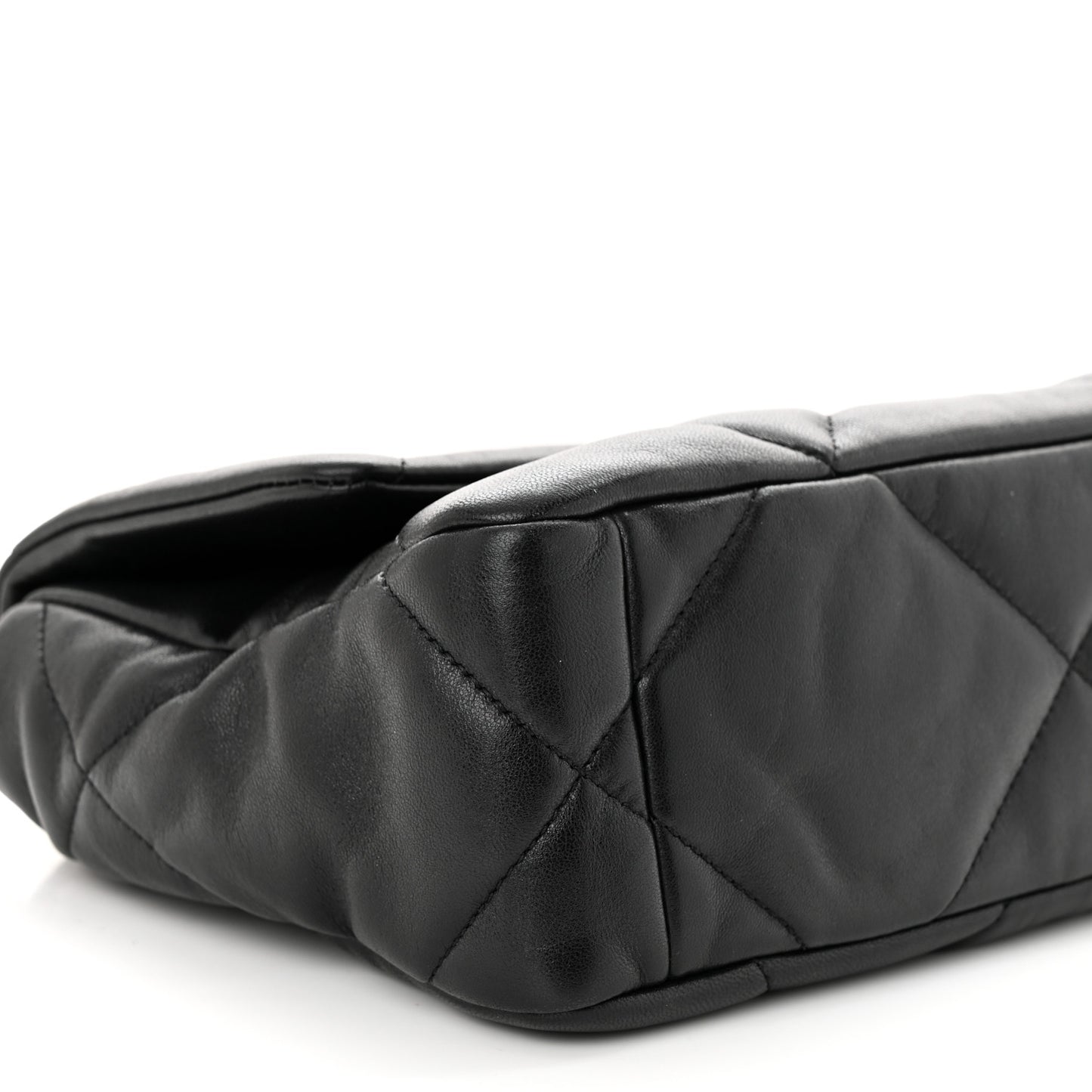 Lambskin Quilted Medium Chanel 19 Flap Black