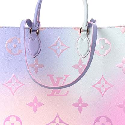 Louis Vuitton Monogram Giant Spring In The City Onthego GM Sunrise Pastel 7 of 9