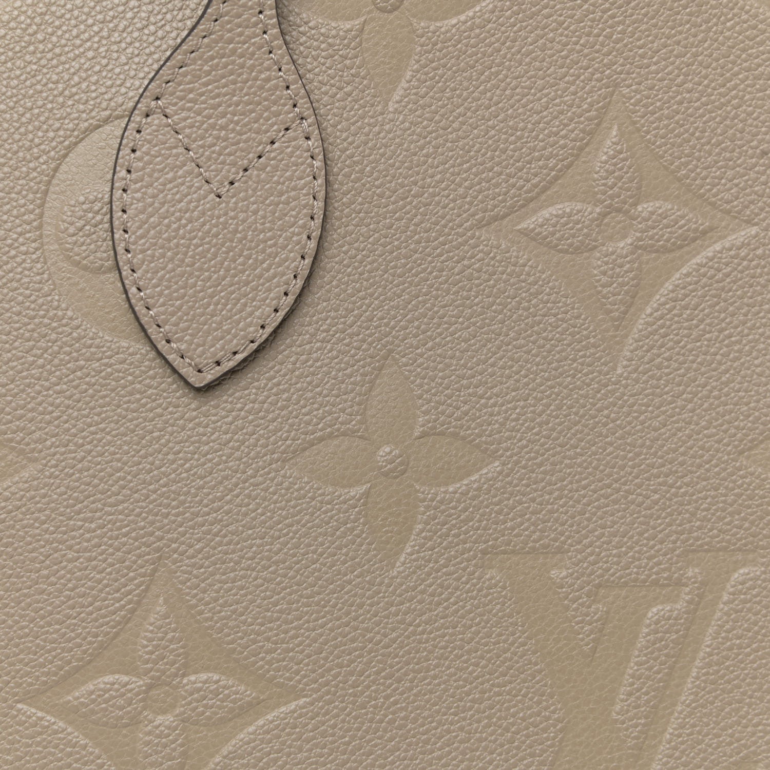 Louis Vuitton Empreinte Monogram Giant Neverfull MM Tourterelle 9 of 12