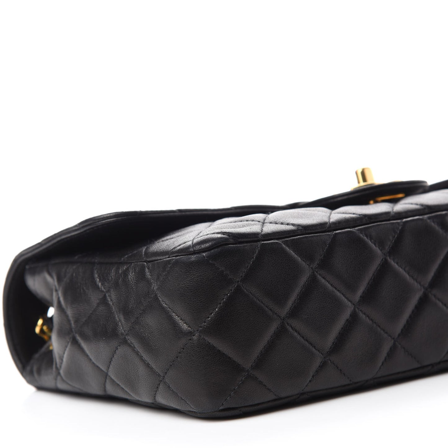 Lambskin Quilted Medium Single Flap Black