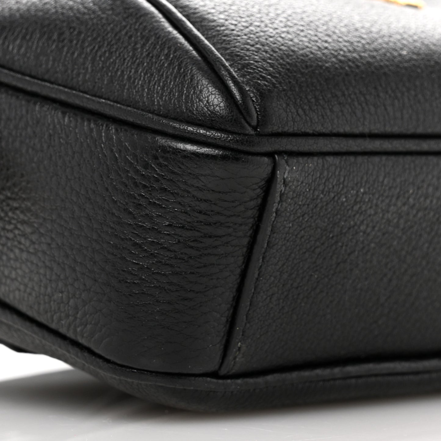 Vitello Daino Belt Bag Black