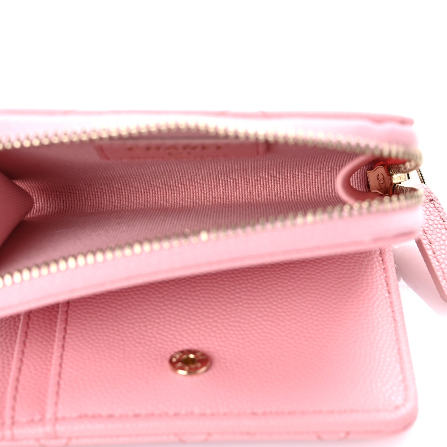 Caviar Quilted Compact Zipped Wallet Pink