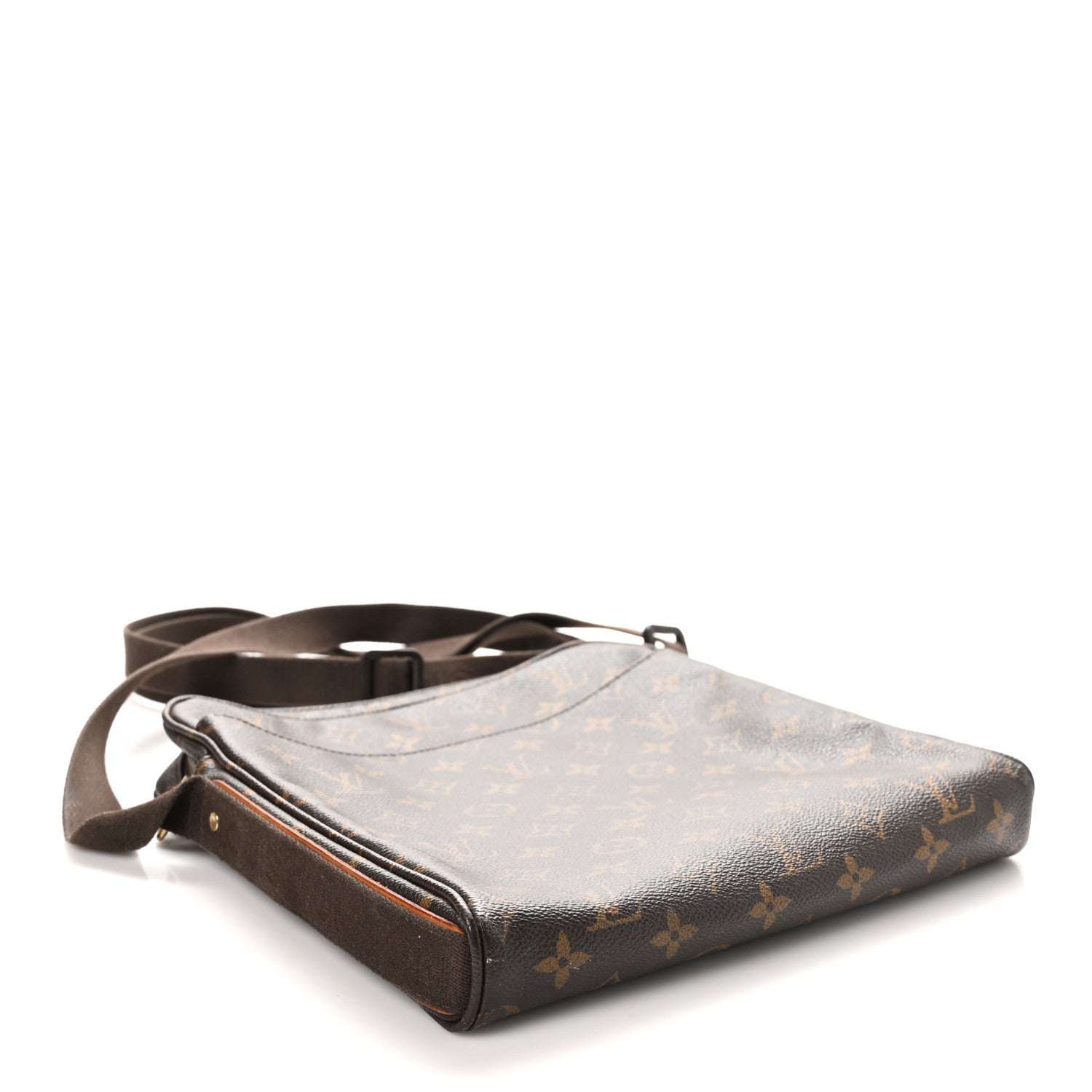 Louis Vuitton Monogram Trotteur Beaubourg 4 of 10