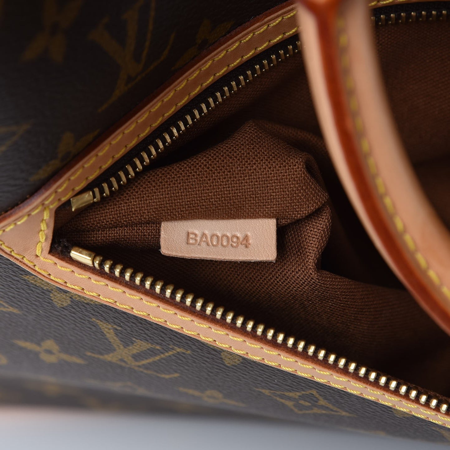 Monogram Alma Voyage GM