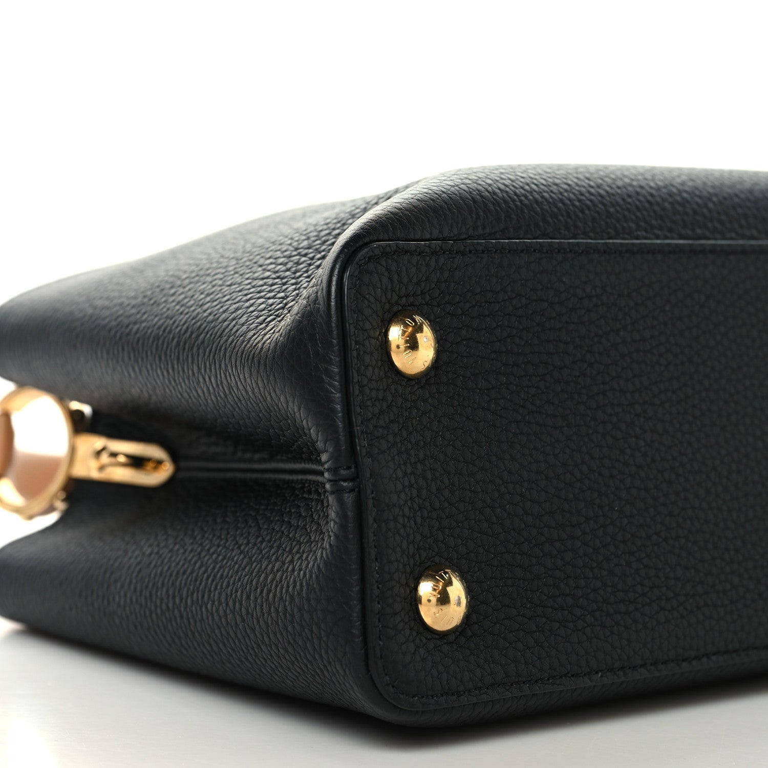 Louis Vuitton Taurillon Capucines PM Black Arizona 8 of 9