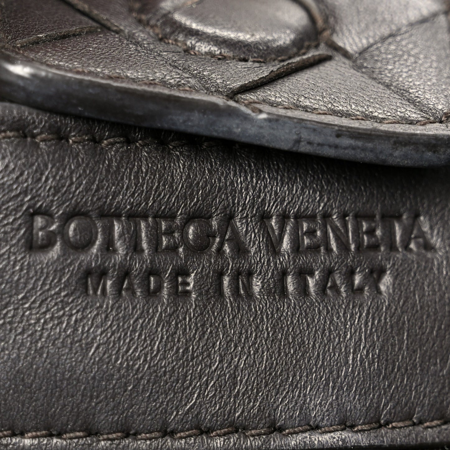 Nappa Intrecciato Medium Andiamo Shoulder Bag Fondant