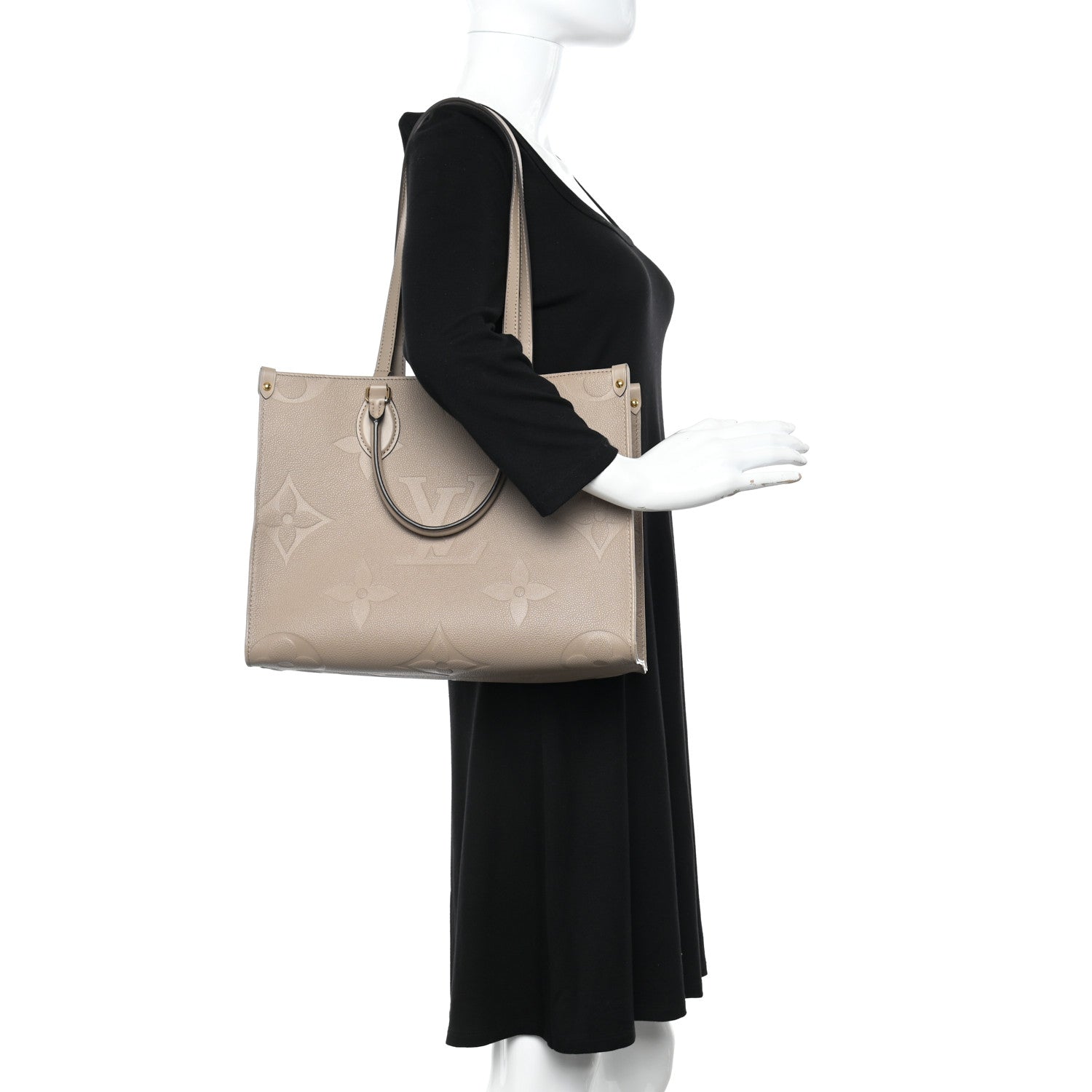 Louis Vuitton Empreinte Monogram Giant Onthego MM Tourterelle 2 of 12